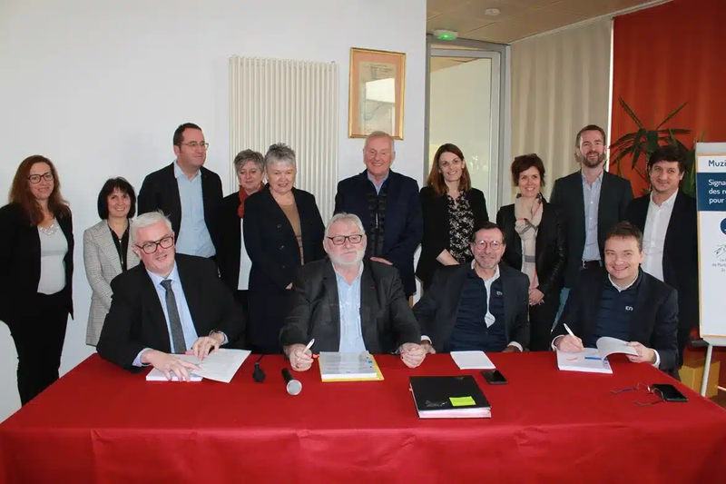 Signature_contrat_concession-12-jpg